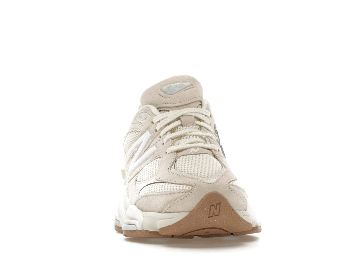New Balance 9060 Bisque Mattiertes Glas
