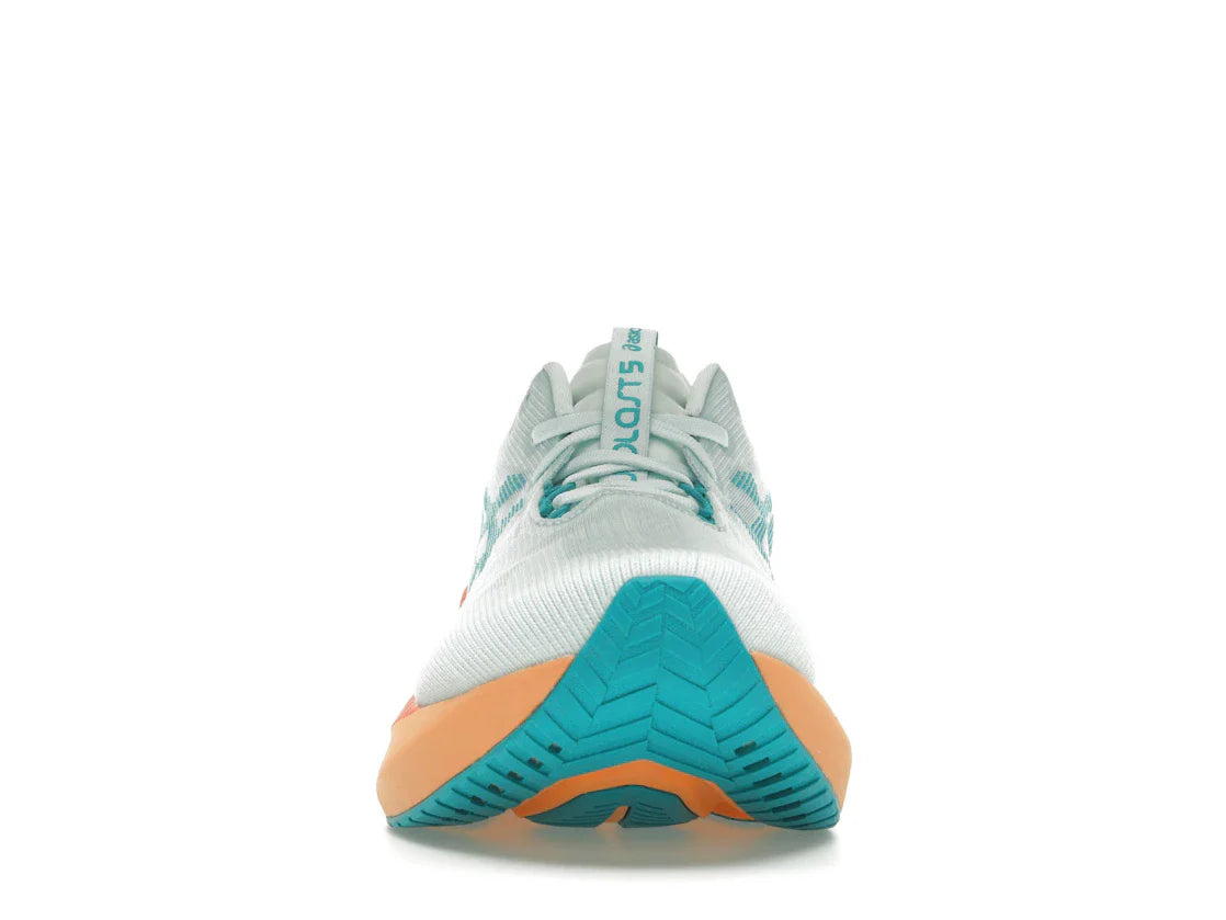 ASICS Novablast 5 Beruhigende Meereswellen-Türkis-Orange