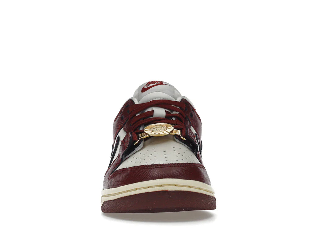 Nike Dunk Low SE Sisterhood Sail Team Red (Damen)