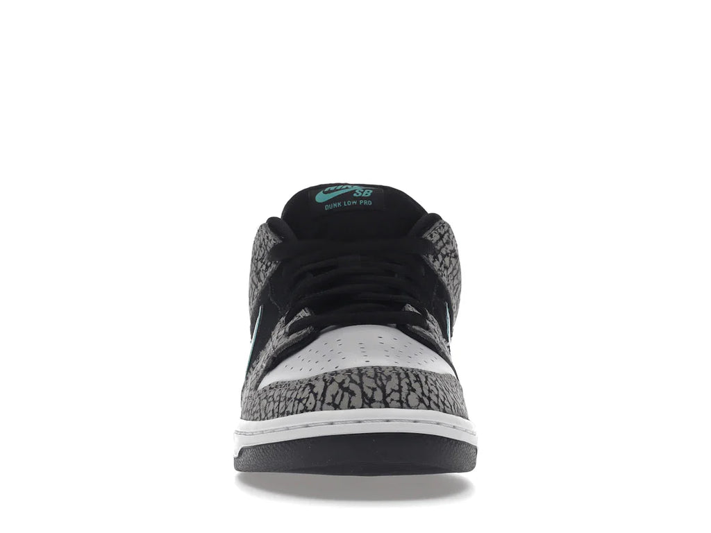Nike SB Dunk Low atmos Elephant