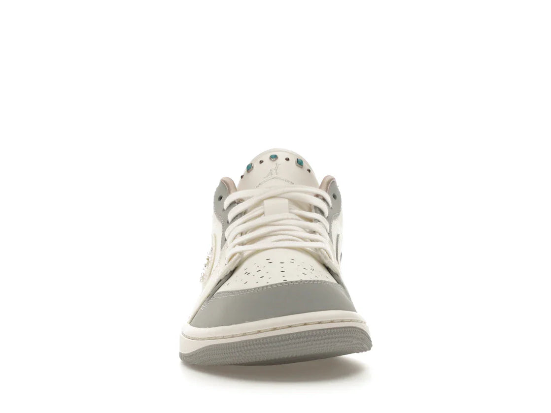 Jordan 1 Low Sail Soft Pearl (Damen)