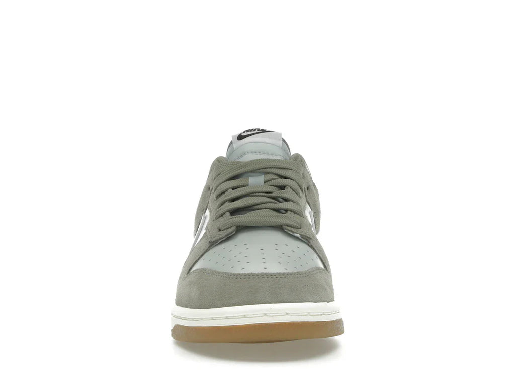 Nike Dunk Low Retro SE Hellsilber Hellblau Segelweiß