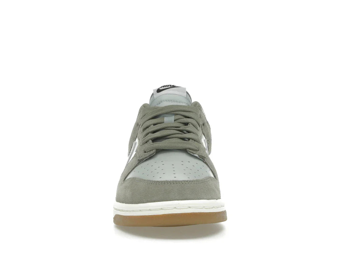 Nike Dunk Low Retro SE Hellsilber Hellblau Segelweiß