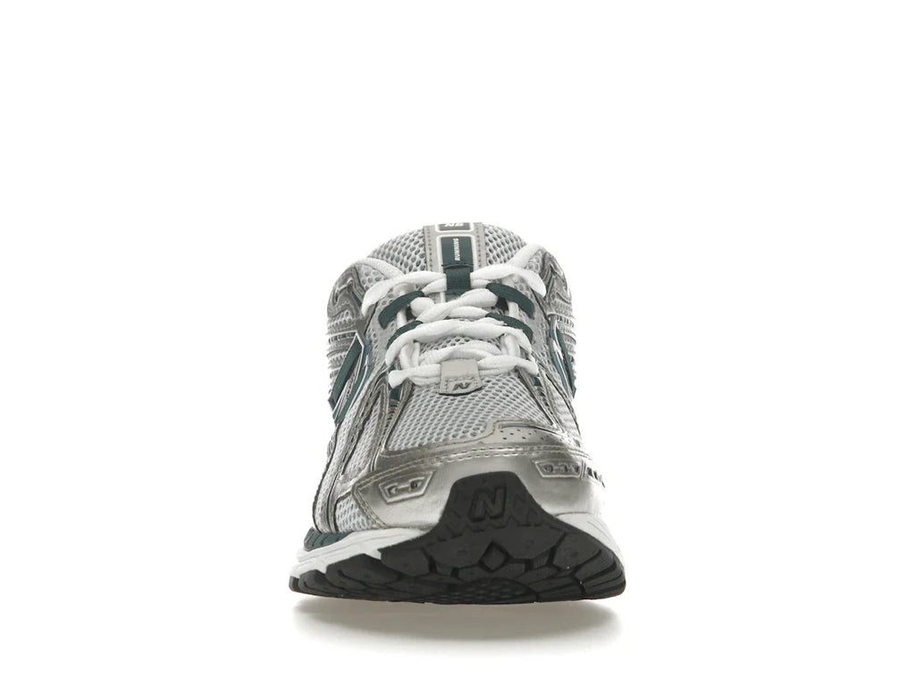 New Balance 1906R Silber Metallic Tiefsee
