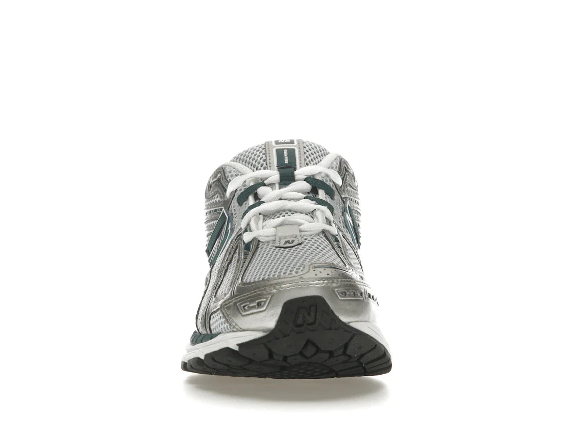 New Balance 1906R Silber Metallic Tiefsee