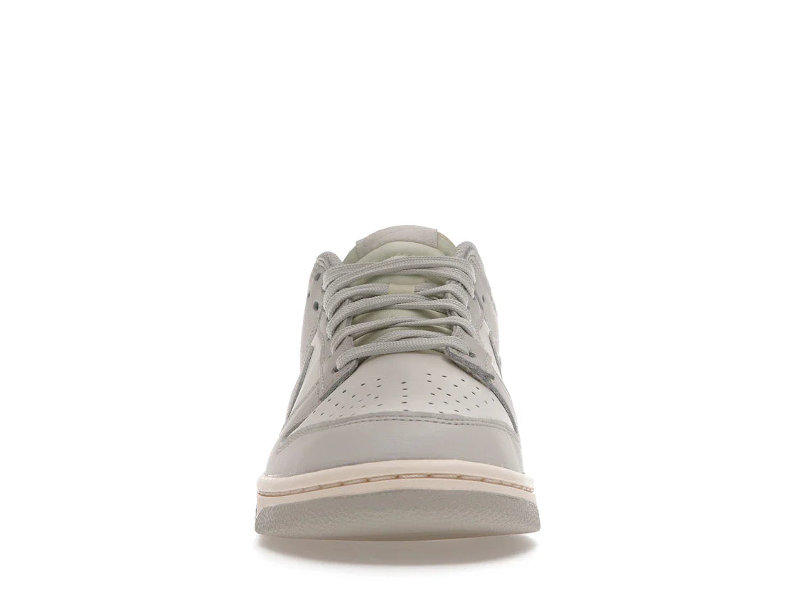Nike Dunk Low Sail Light Bone (Damen)