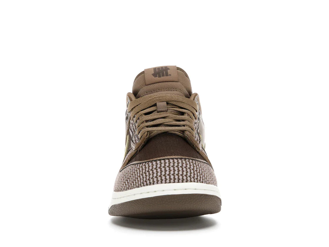 Nike Dunk Low SP Undefeated Canteen Dunk vs. AF1 Pack