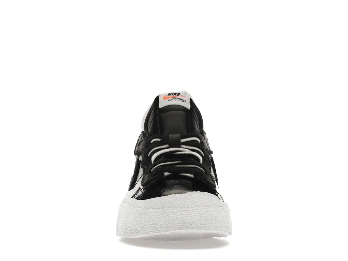 Nike Blazer Low Sacai Schwarzes Lackleder