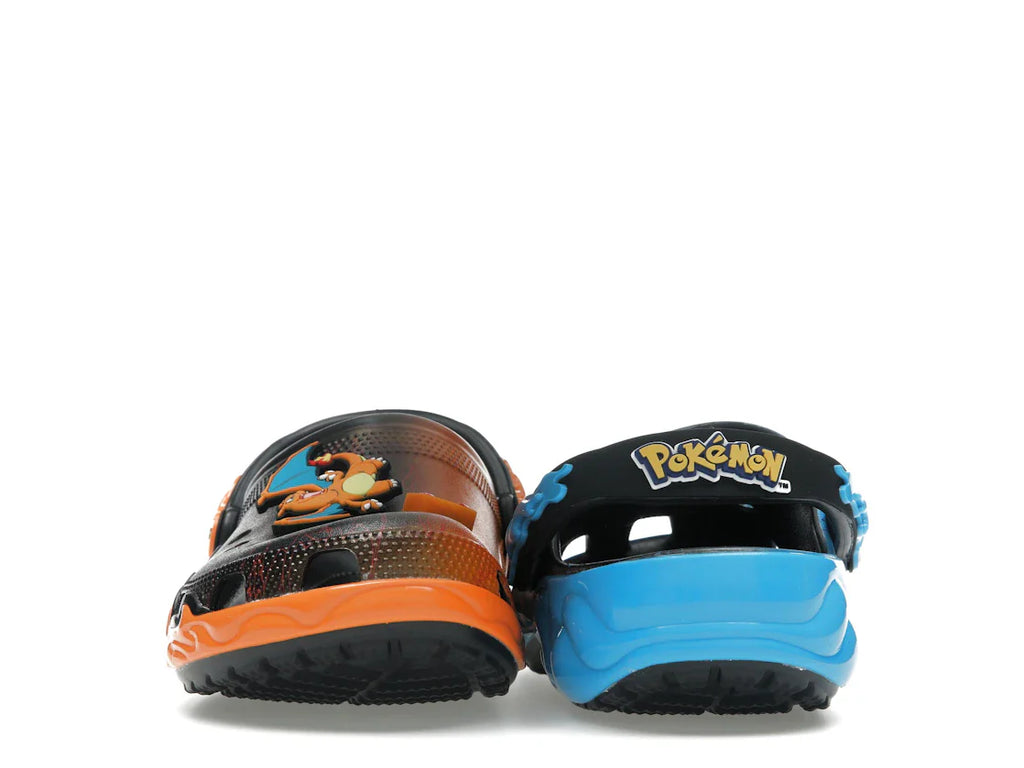 Crocs Classic Clog Pokémon Glurak gegen Turtok