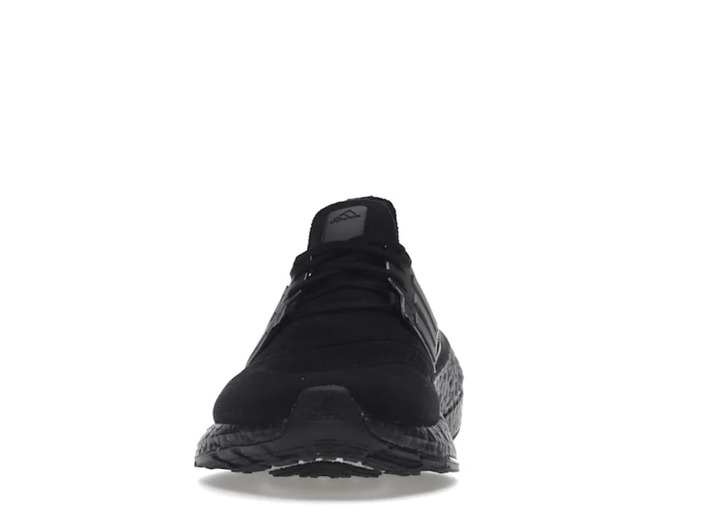 adidas Ultra Boost 22 Triple Black