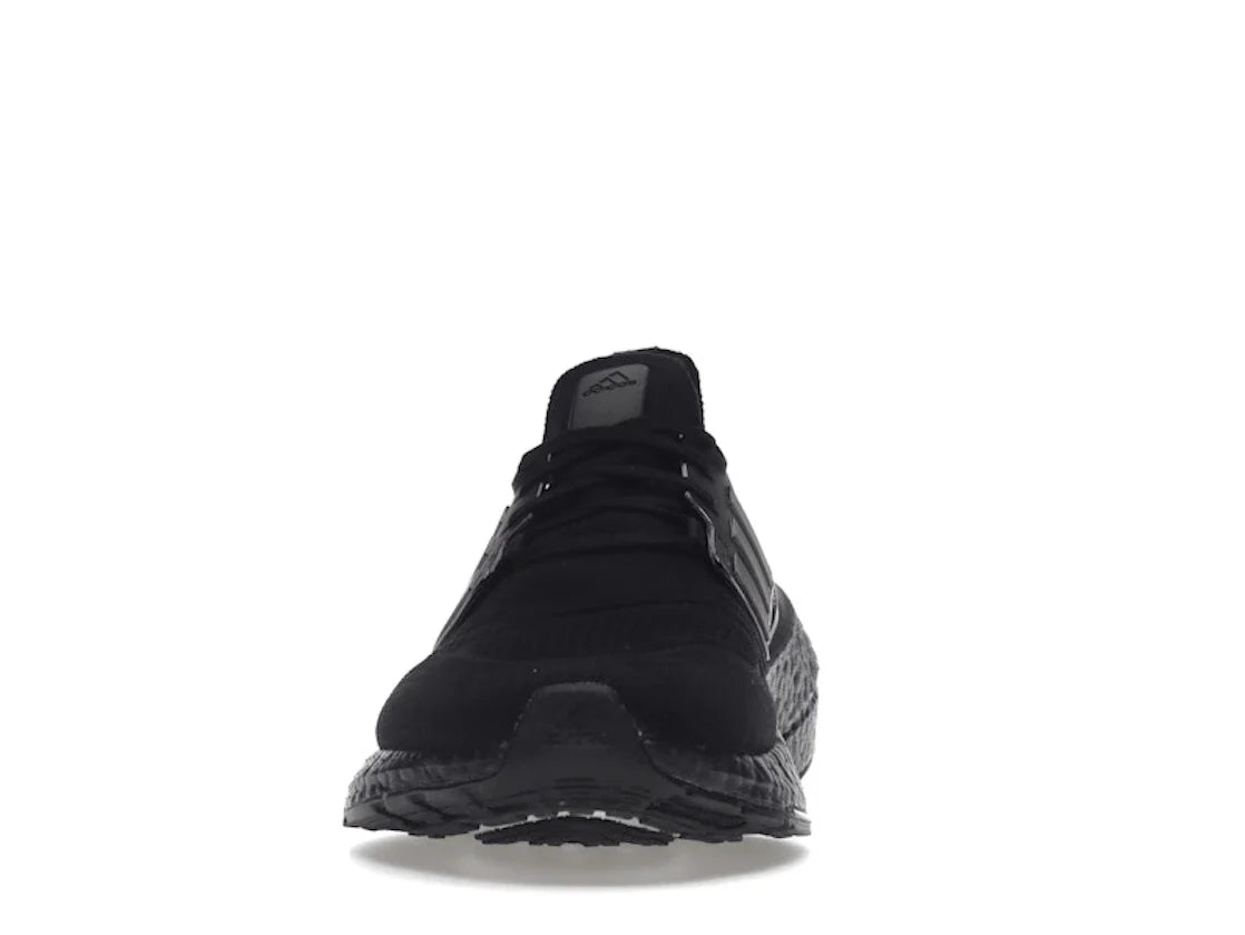adidas Ultra Boost 22 Triple Black
