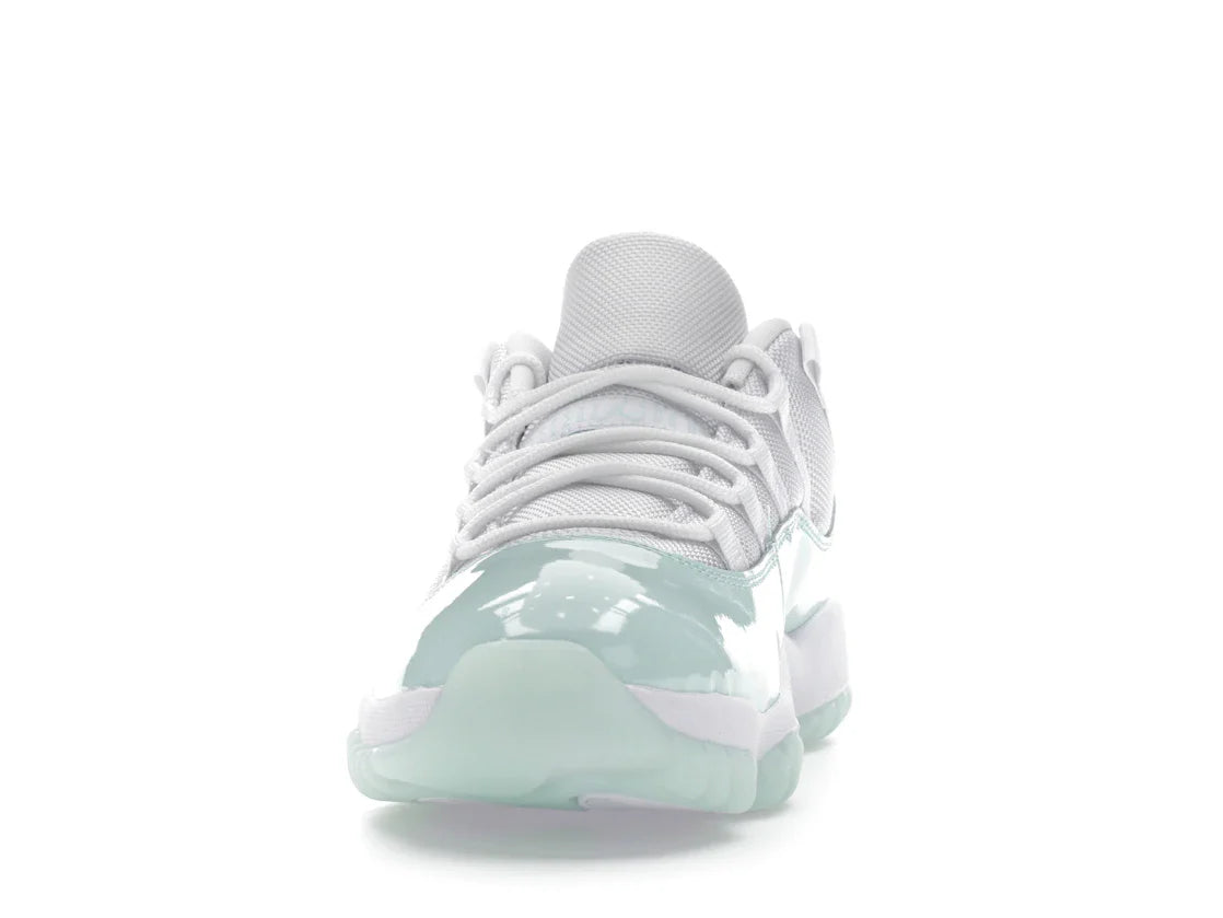 Jordan 11 Retro Low Igloo (Damen)