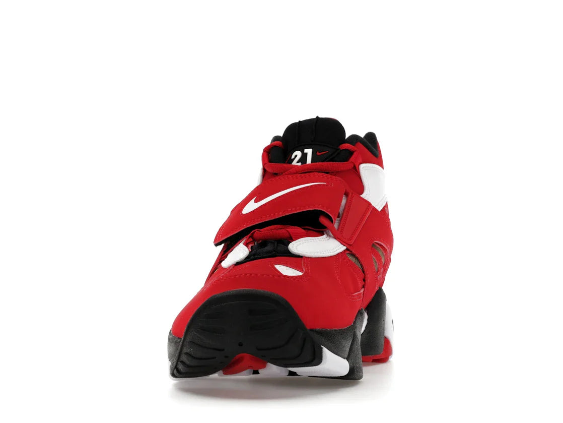 Nike Air Diamond Turf 2 Rot Gold (2026)