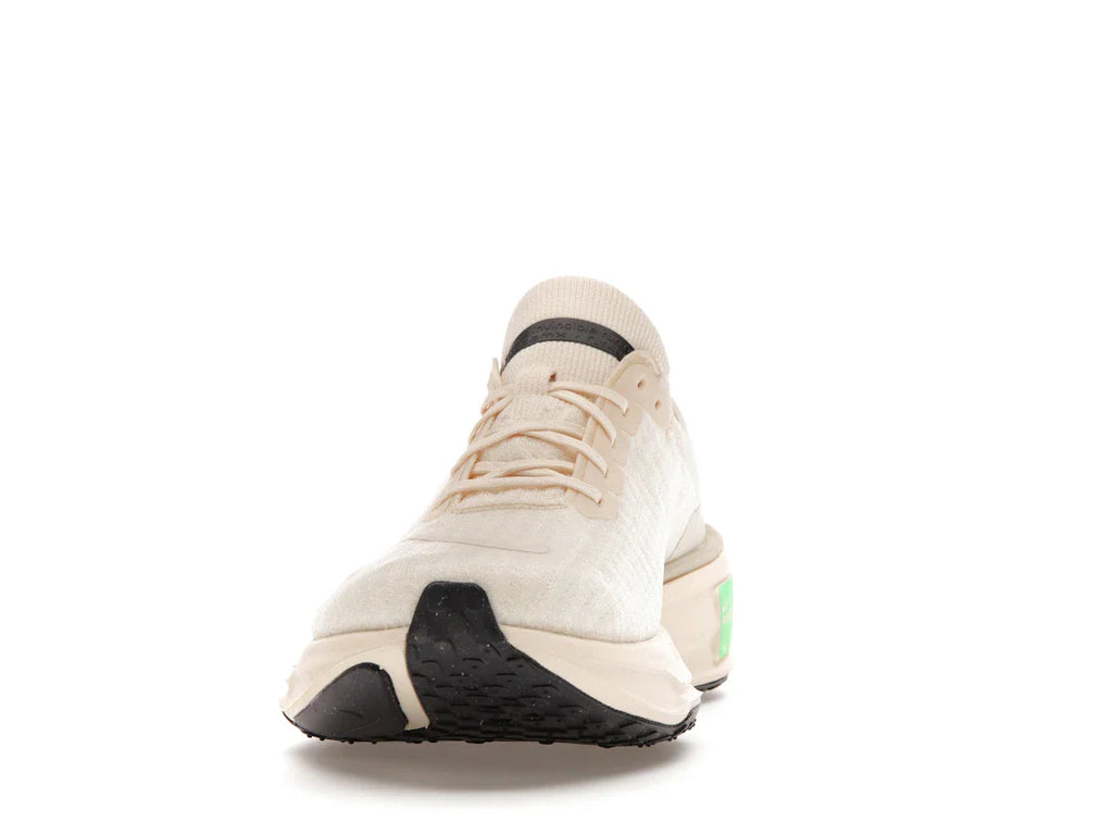 Nike ZoomX Invincible Run 3 Hellcreme