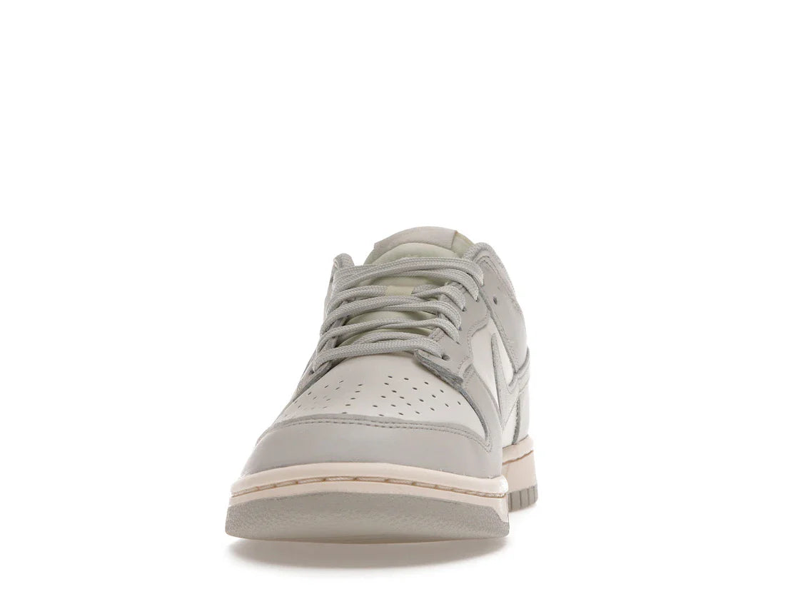 Nike Dunk Low Sail Light Bone (Damen)