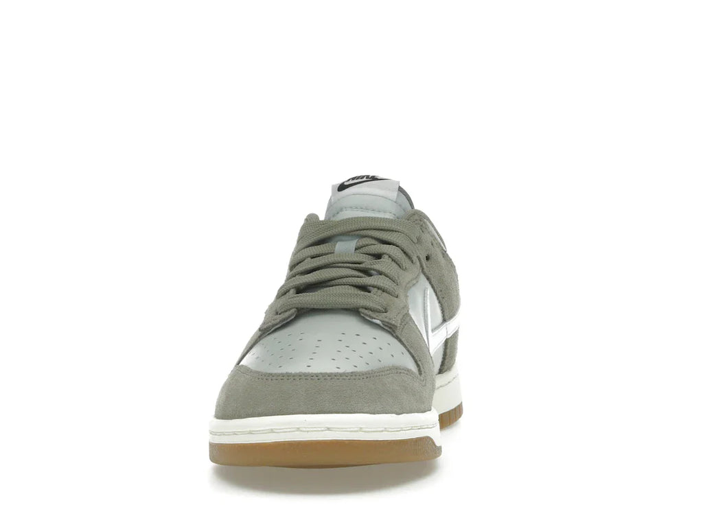 Nike Dunk Low Retro SE Hellsilber Hellblau Segelweiß