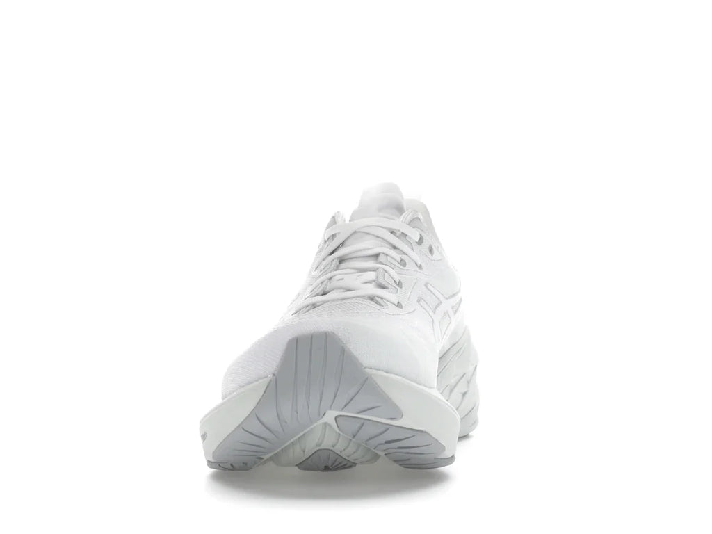 ASICS Novablast 4 Weiß Hellmint
