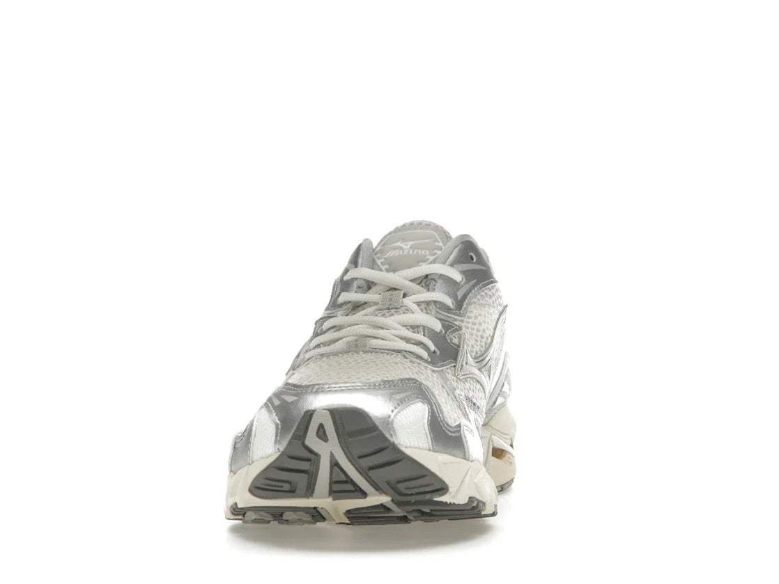 Mizuno Wave Rider 10 Metallic Schneeweiß