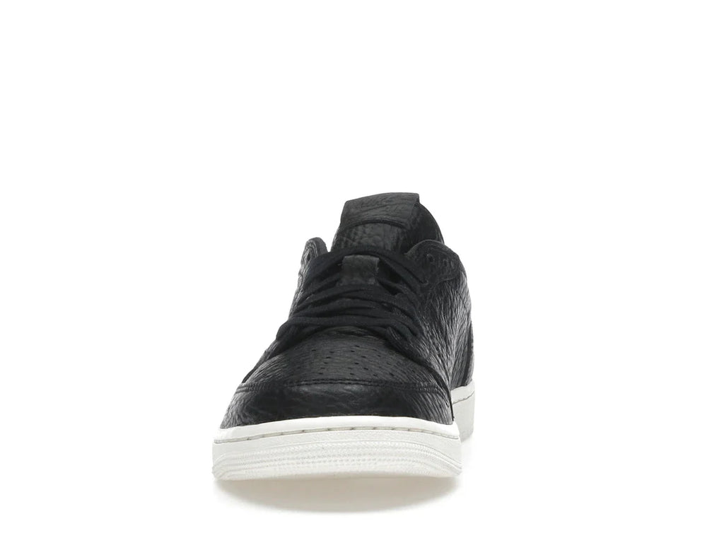 Jordan 1 Retro Low Swooshless Schwarz (2025)