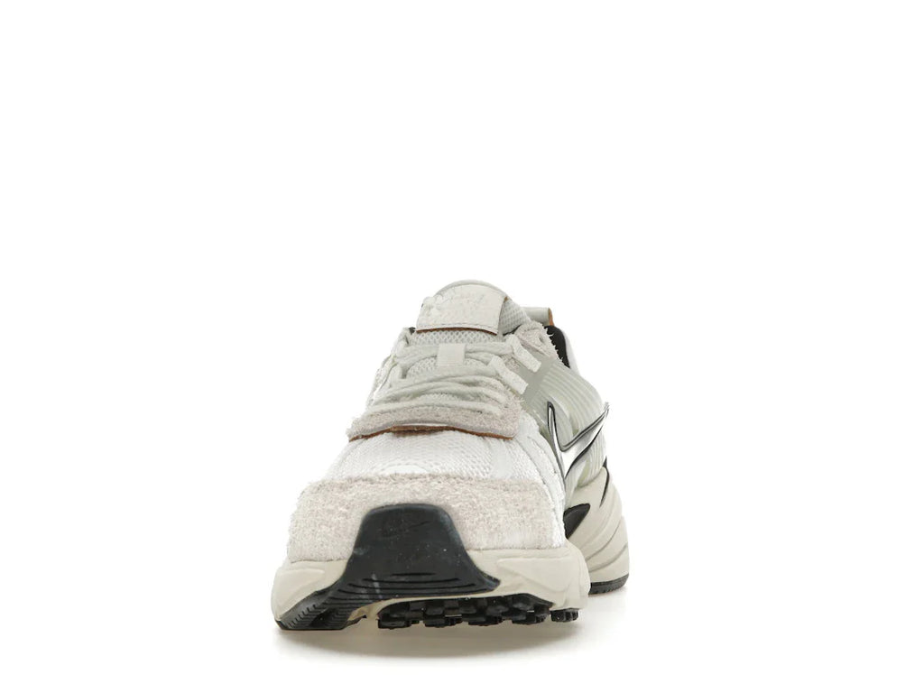 Nike V2K Run Summit White Light Orewood Brown (Damen)