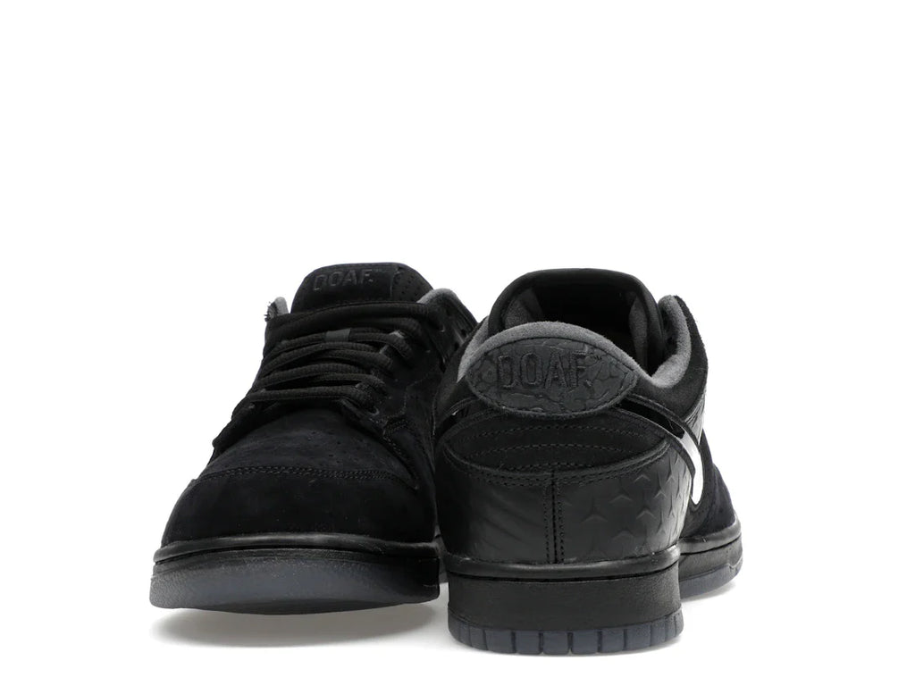 Nike Dunk Low Ducks of a Feather Schwarz University of Oregon PE