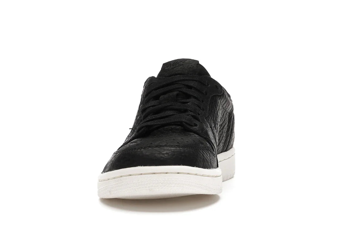 Jordan 1 Retro Low Swooshless Schwarz (2016)