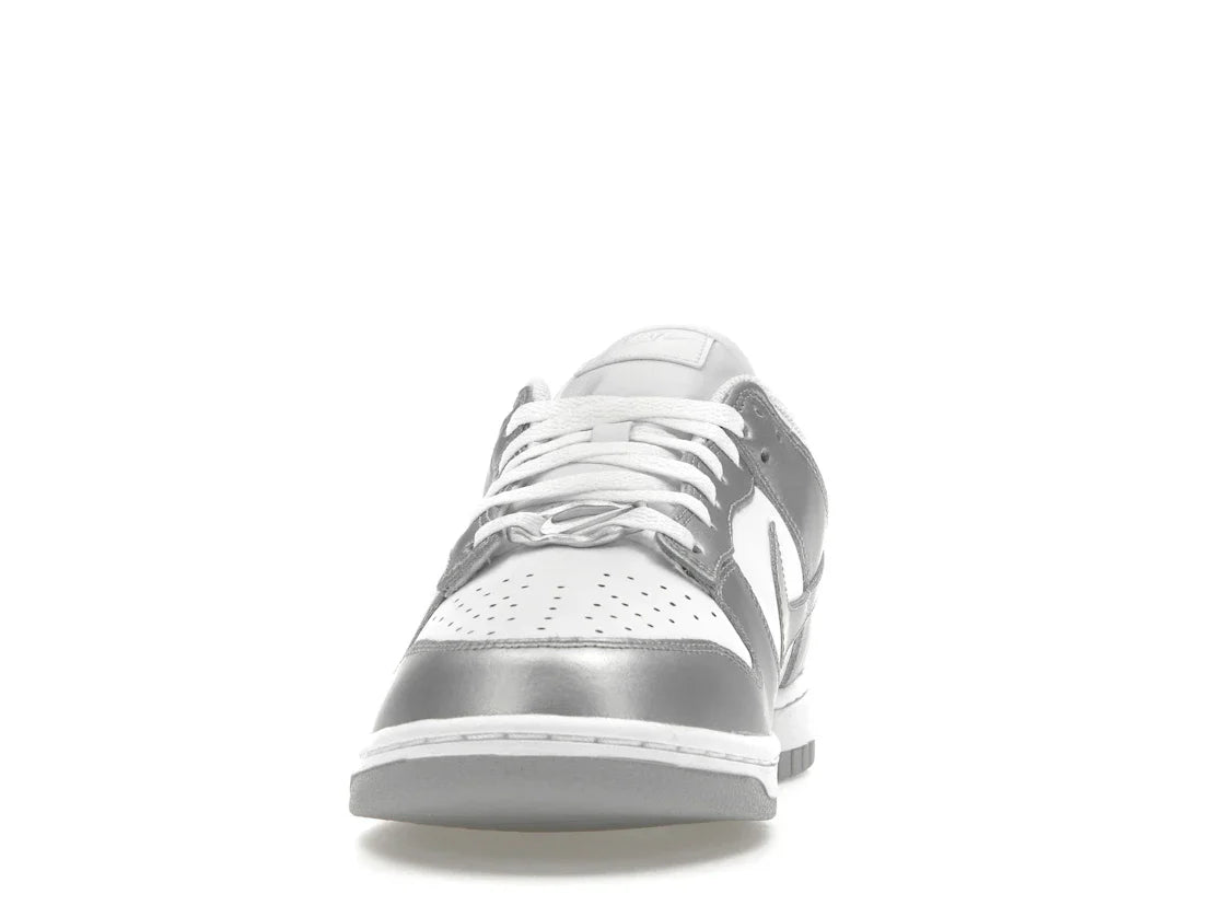 Nike Dunk Low Metallic Silver (Damen)