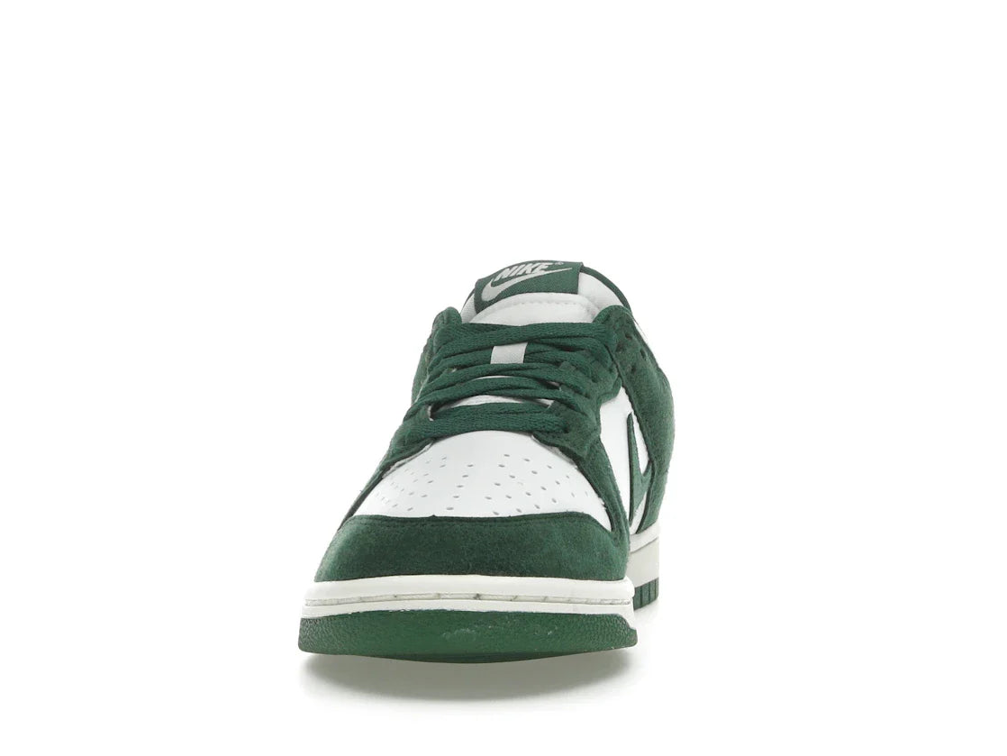 Nike Dunk Low Gorge Grün Gold Mini Swoosh (Damen)