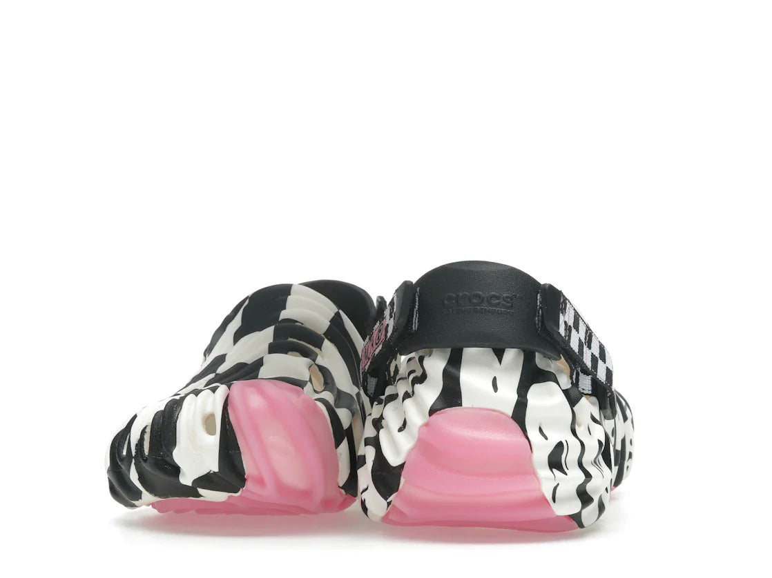 Crocs Pollex Clog von Salehe Bembury x Nina Chanel Abney Art Friends – Daumen hoch, gut gemacht!