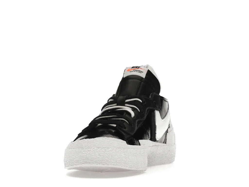 Nike Blazer Low Sacai Schwarzes Lackleder