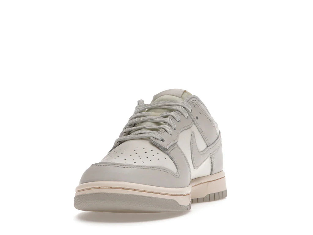 Nike Dunk Low Sail Light Bone (Damen)