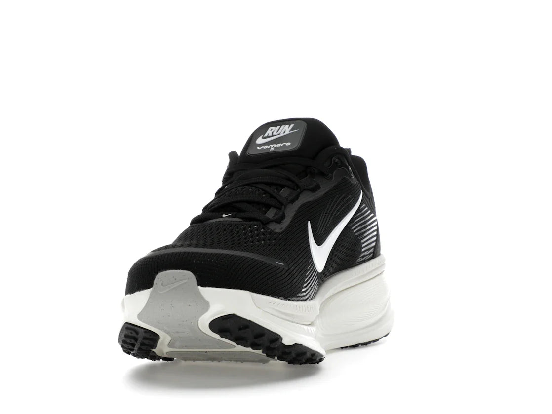 Nike Vomero 18 Schwarz, Kokosmilch, Hellgrau, Weiß