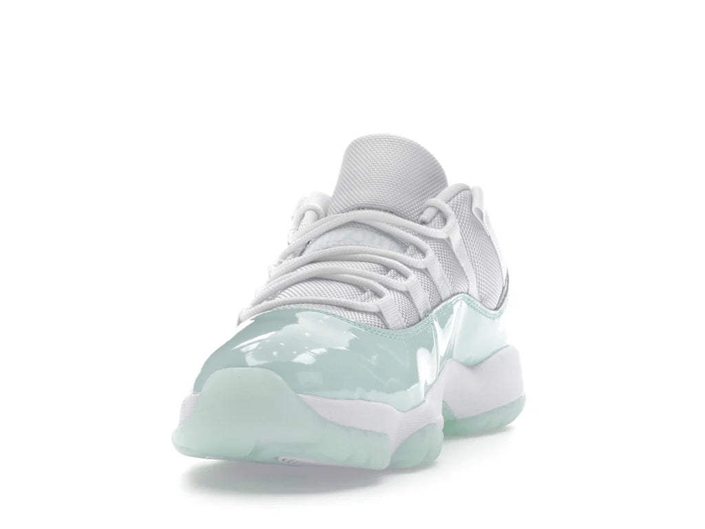 Jordan 11 Retro Low Igloo (Damen)