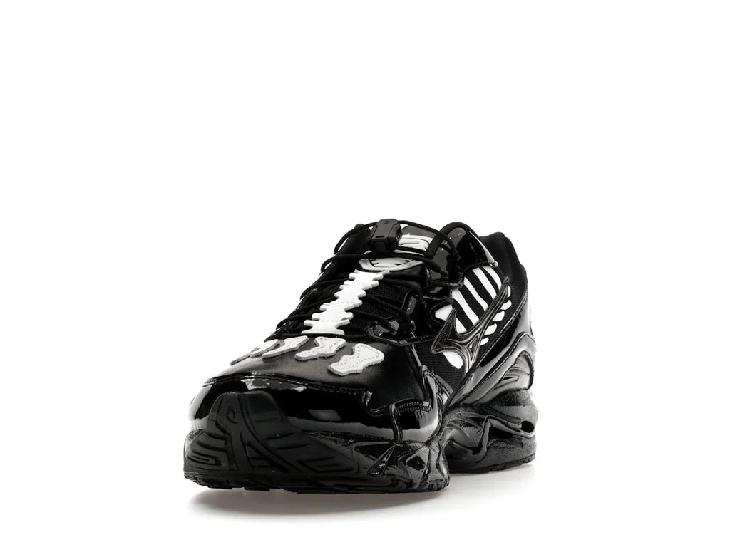 Mizuno Wave Rider 10 x Sabotage (SBTG) Schwarz Schwarz Weiß