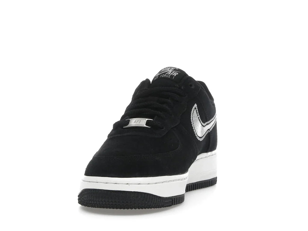 Nike Air Force 1 Low '07 LV8 Black Sail mit gesticktem Swoosh