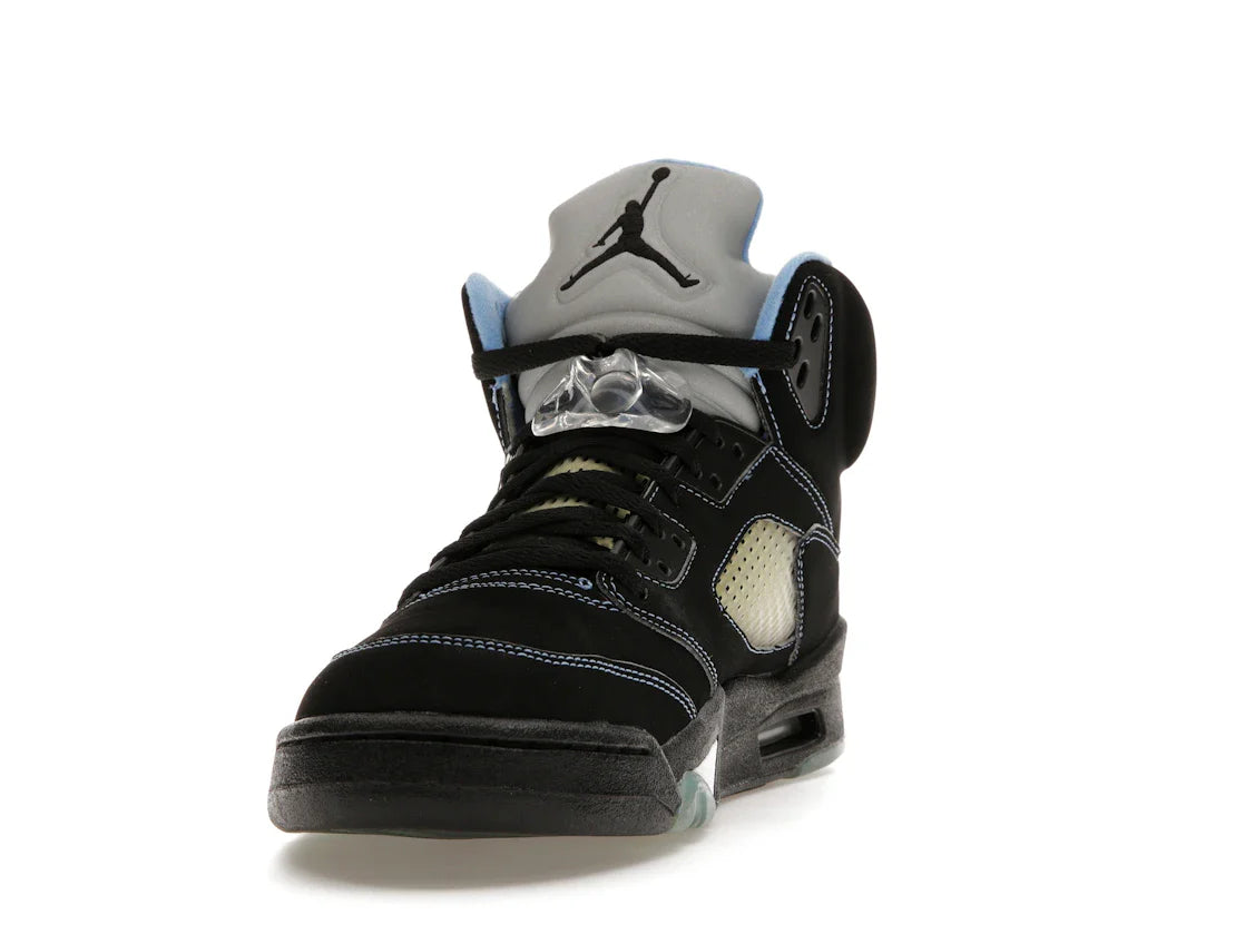 Jordan 5 Retro Schwarz/University Blue