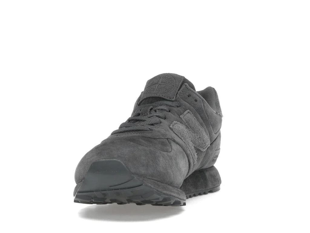 New Balance 574 Legacy Stone Island Ghost Dunkelgrau