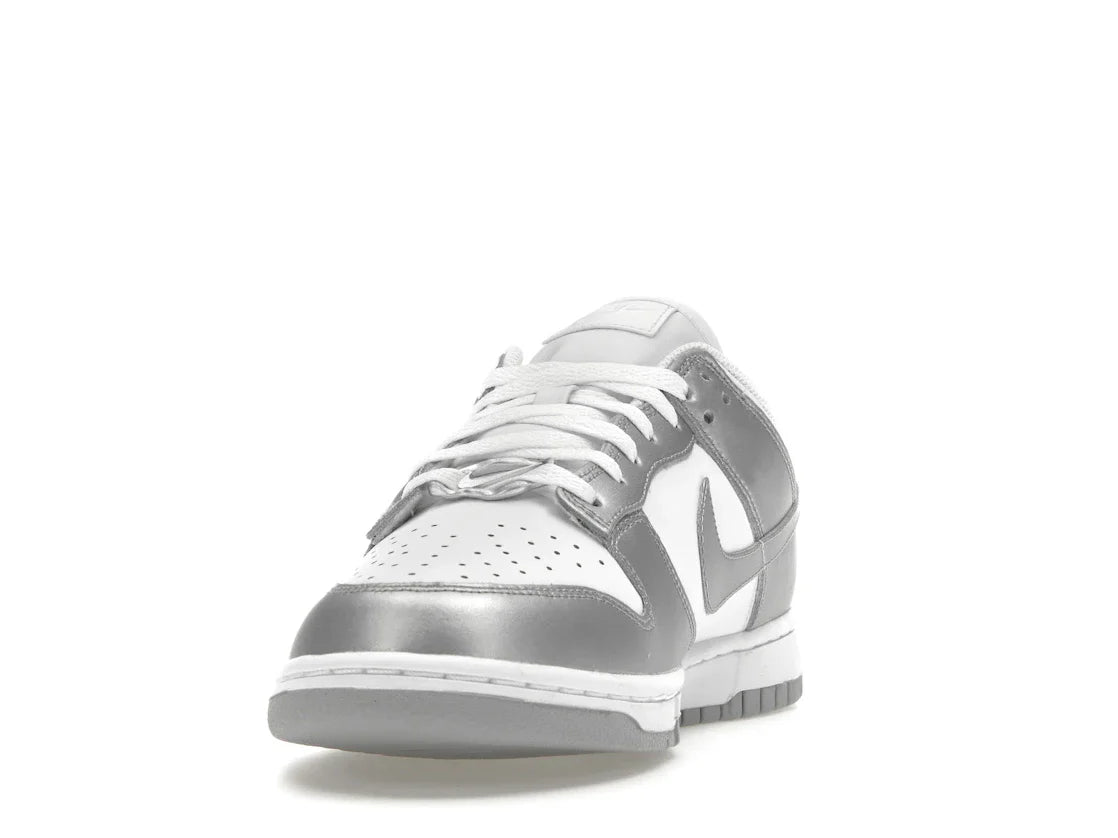 Nike Dunk Low Metallic Silver (Damen)