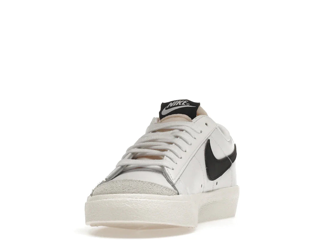 Nike Blazer Low 77 Weiß Schwarz (Damen)