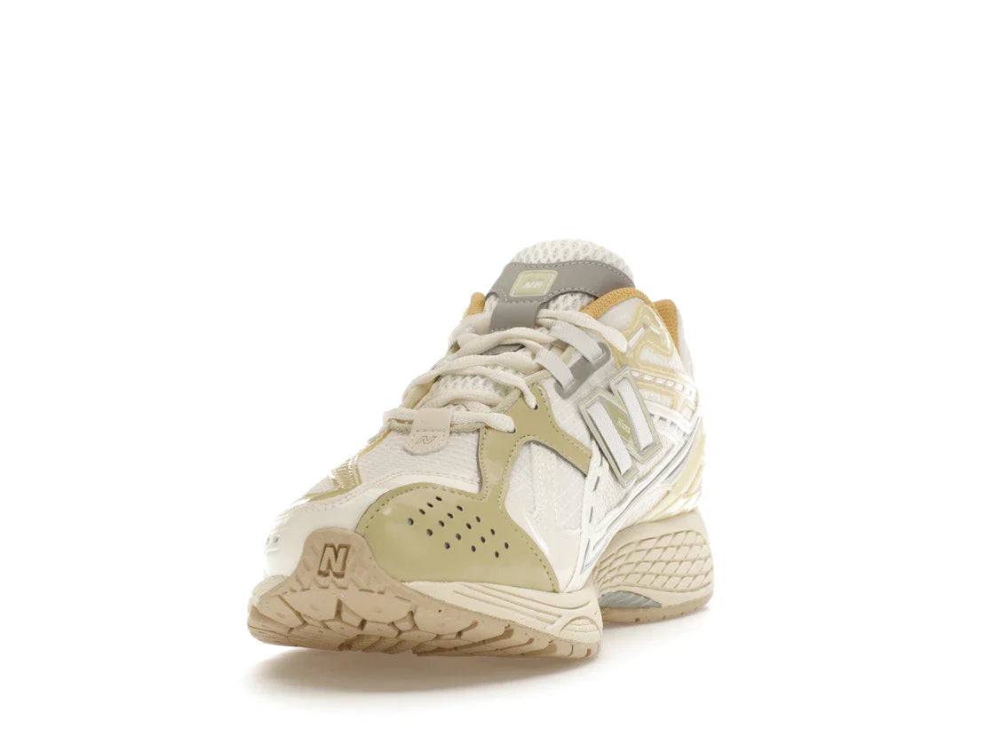 New Balance 1906R Lunar New Year Weiß