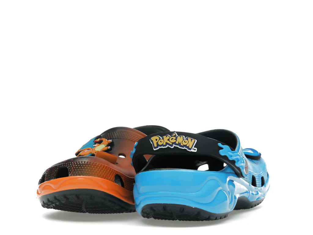 Crocs Classic Clog Pokémon Glurak gegen Turtok