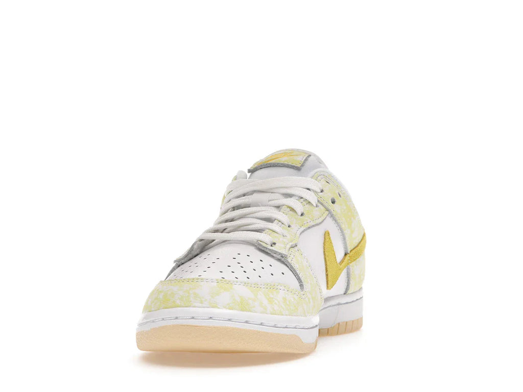 Nike Dunk Low Yellow Strike (Damen)