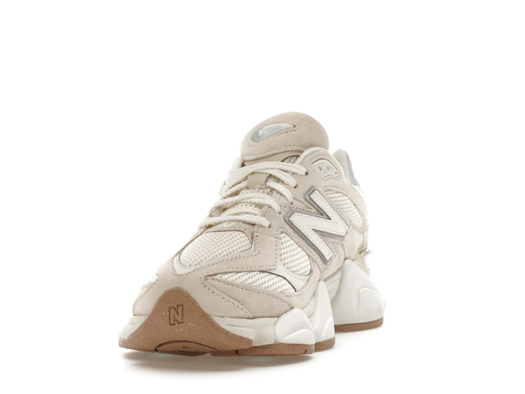 New Balance 9060 Bisque Mattiertes Glas