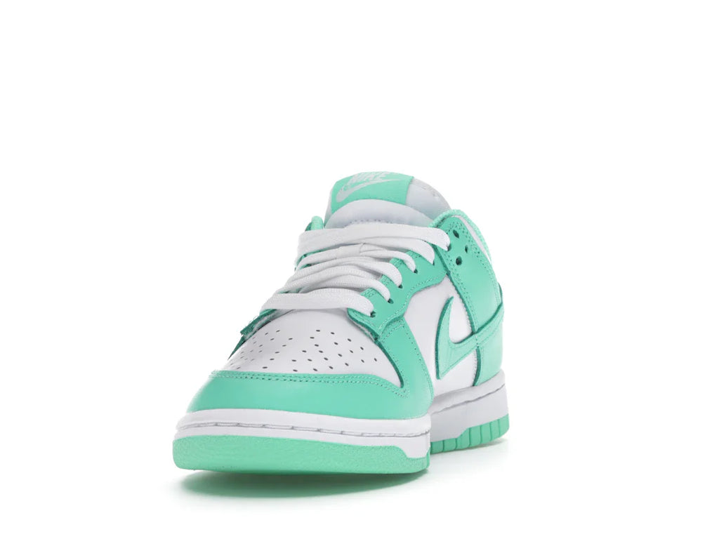 Nike Dunk Low Green Glow (Damen)
