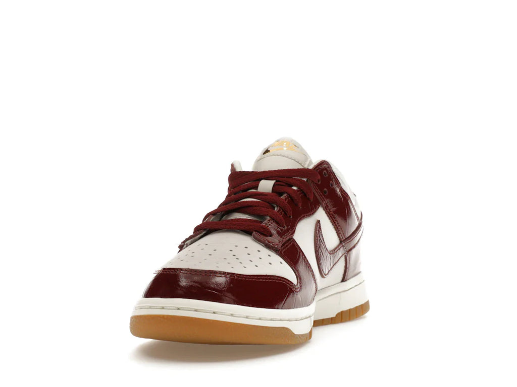 Nike Dunk Low LX Dark Team Red Croc (Damen)