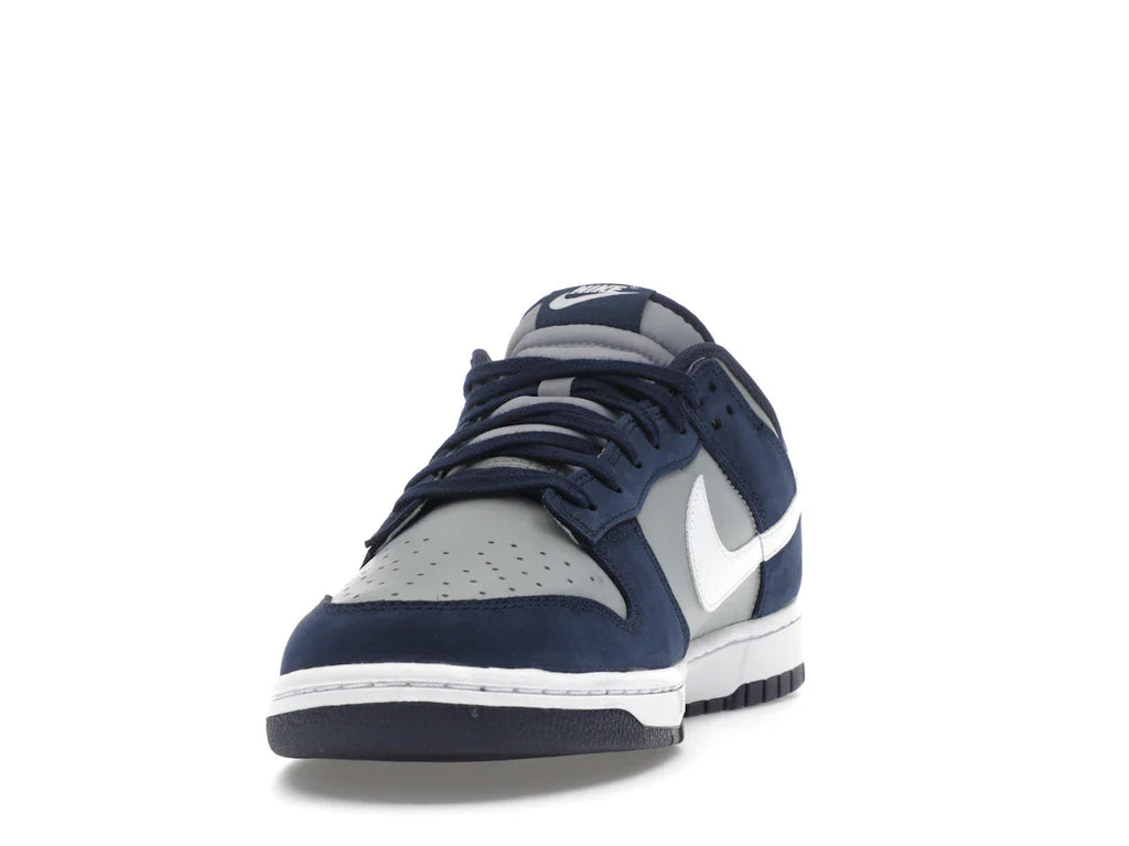 Nike Dunk Low Georgetown Wildleder