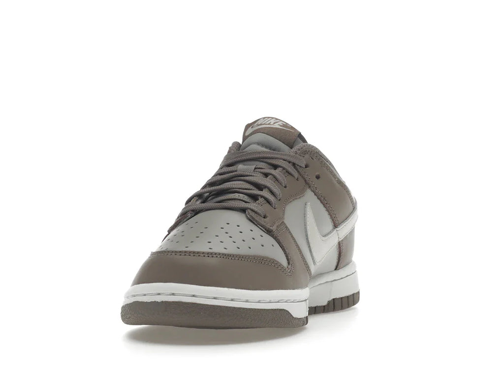 Nike Dunk Low Bone Beige (Damen)