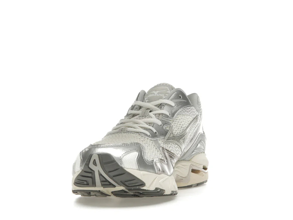 Mizuno Wave Rider 10 Metallic Schneeweiß