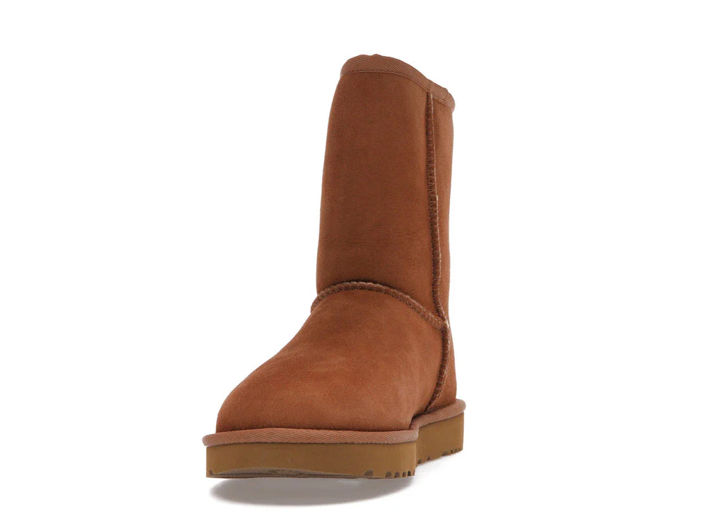 UGG Classic Short II Stiefel Kastanie (Damen)