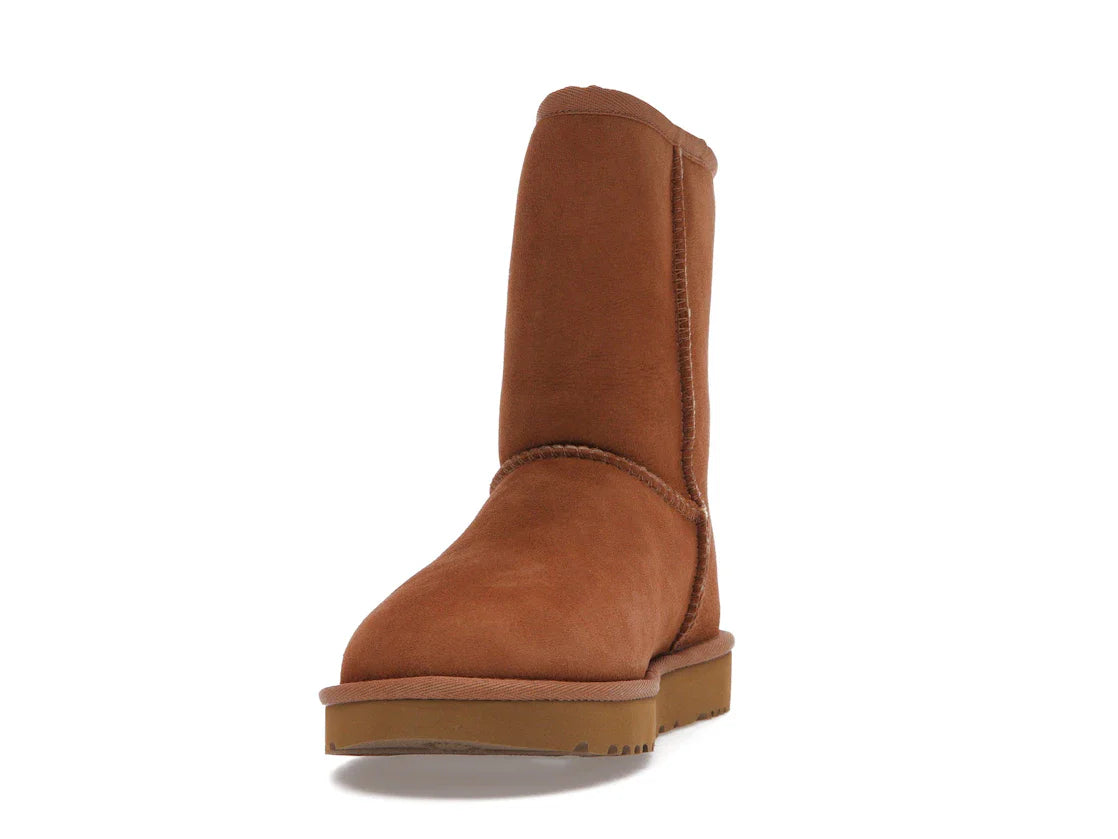 UGG Classic Short II Stiefel Kastanie (Damen)